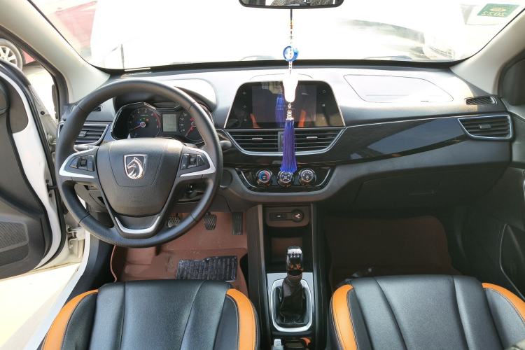 Used Baojun 310 2016 1.2L Manual Luxury Model