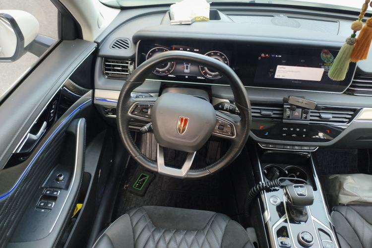 Used Hongqi HS5 2022 Revised Version 2.0T Smart Connect Flagship Edition
