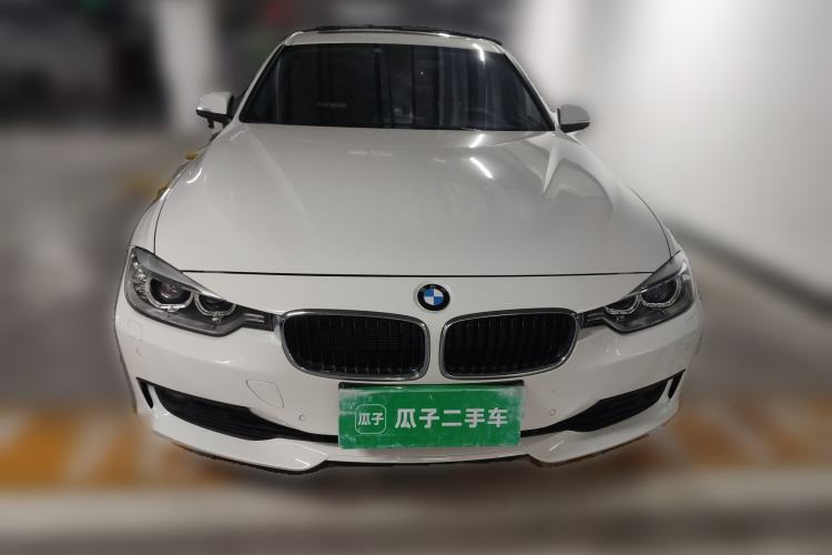 Used BMW 3 Series 2015 320i Fashion Model
