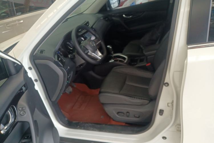 Used Nissan X-Trail 2021 2.0L CVT 2WD XL ITS Comfort Commemorative Edition Left Front Seat