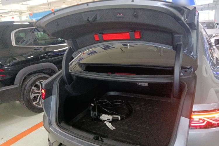 Used BYD Han 2025 DM-i 125KM Prestige Model