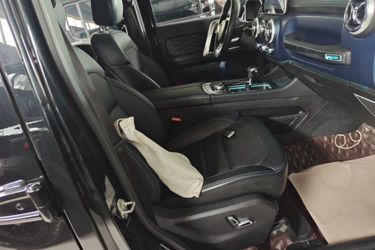 Used BAIC Off-Road BJ40 2019 PLUS 2.3T Automatic Four-Wheel Drive Flagship Edition China VI Emission Standard
