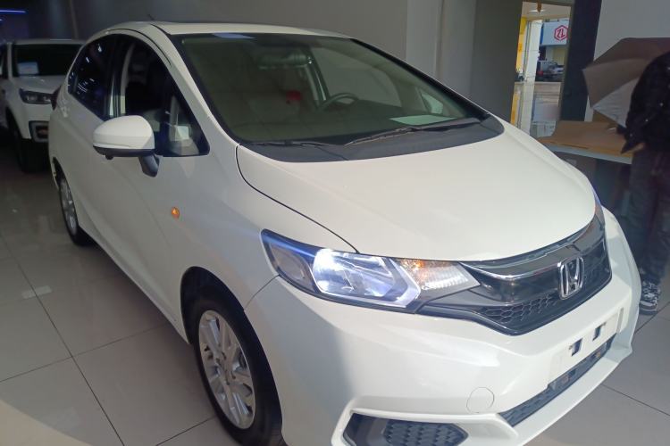 Used Honda Fit 2020 1.5L CVT Comfort Sunroof Version Exterior 1
