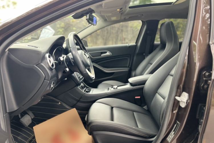 Used Mercedes-Benz GLA 2016 GLA 200 Fashion Model