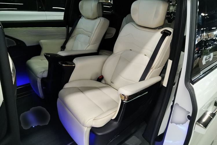 Used GAC Trumpchi M8 2023 Zongshi Series 400T Flagship Edition
