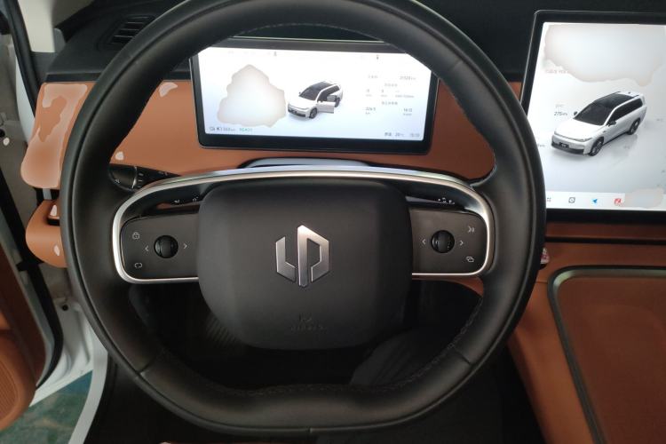 Used Leapmotor C16 2026 Pure Electric 630 LiDAR Zhizun Edition 5 Seats Steering Wheel