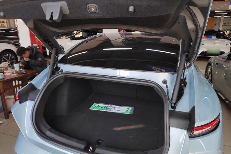 Used Nio ET5 2022 75 kWh
