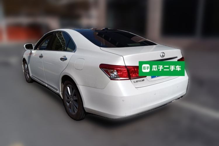 Used Lexus ES 2010 240 Luxury Edition Rear Left 45 Deg