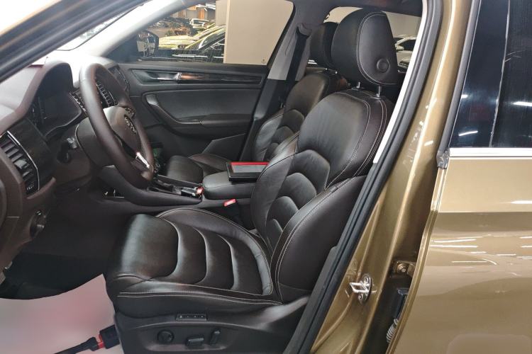 Used Skoda Kodiaq 2019 Facelifted TSI330 7-Seater Two-Wheel-Drive Luxury Enjoyment Edition China VI Standard Left Front Seat