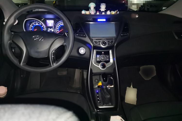 Used Hyundai Elantra (5th Generation / Langdong) 2015 1.6L Automatic Leading Model
