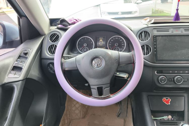 Used Volkswagen Tiguan 2013 1.4 TSI Manual Two-Wheel Drive BlueMotion Edition