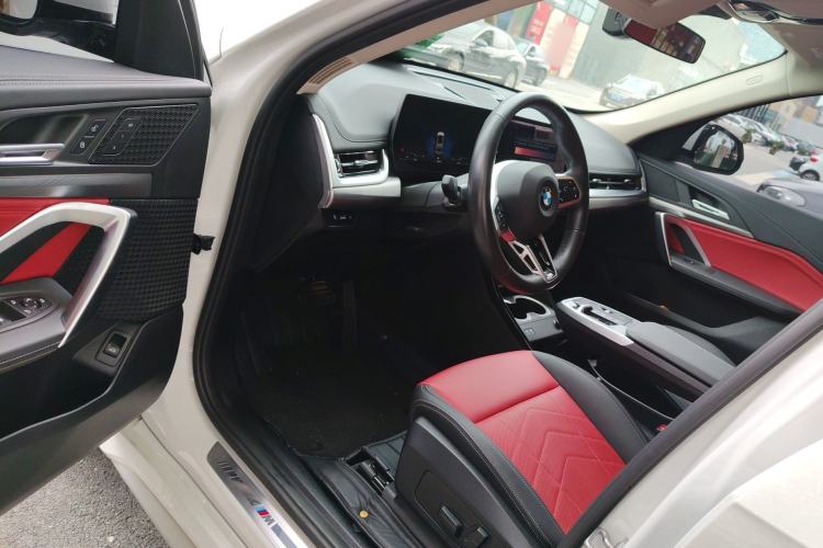 Used BMW X1 2023 sDrive25Li M Sport Package Driver Seat