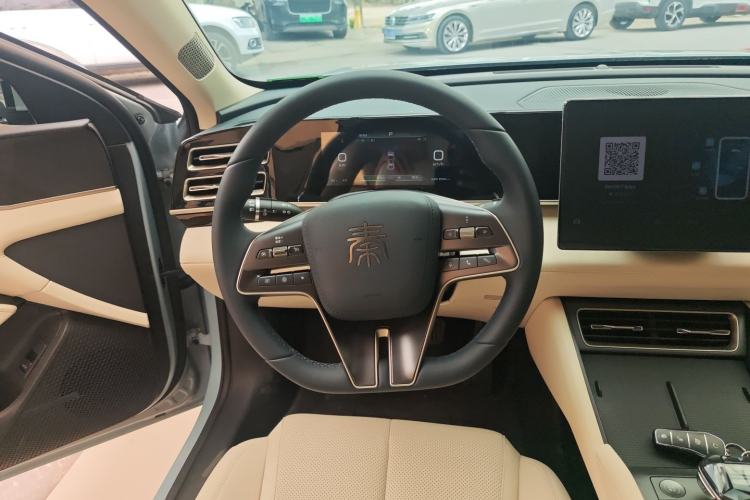 Used BYD Qin L 2024 DM-i 120KM Leading Model Steering Wheel