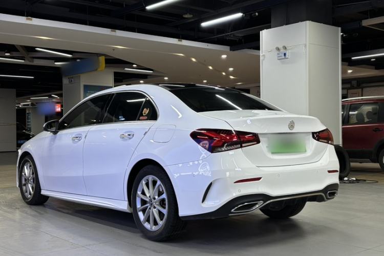 Used Mercedes-Benz A-Class 2021 A 200 L Sport Sedan Fashion Model Exterior 1