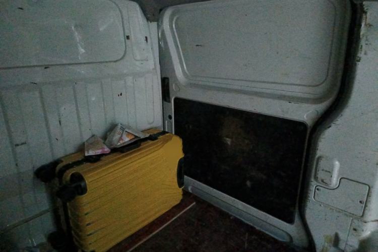 Used King Long Longyao 6 2022 Innovative Hang 38.64 kWh Van Series Left Rear Seat