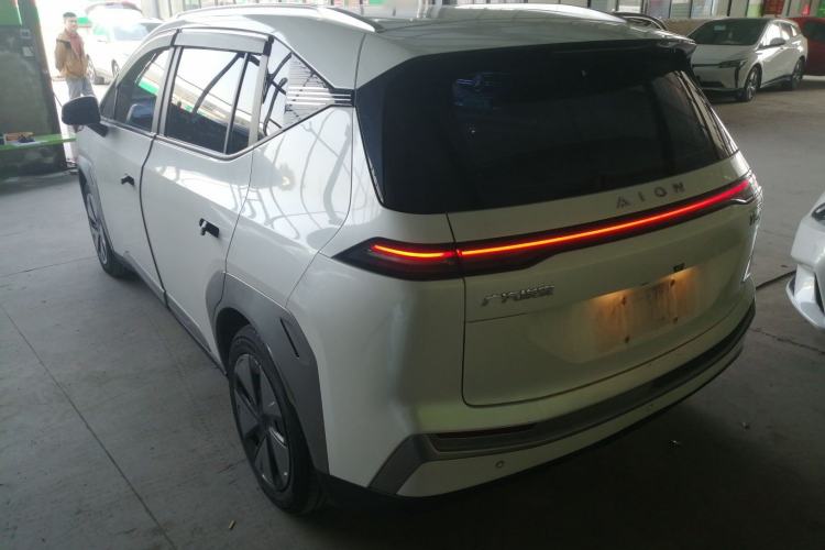 Used AION Y 2023 Younger
