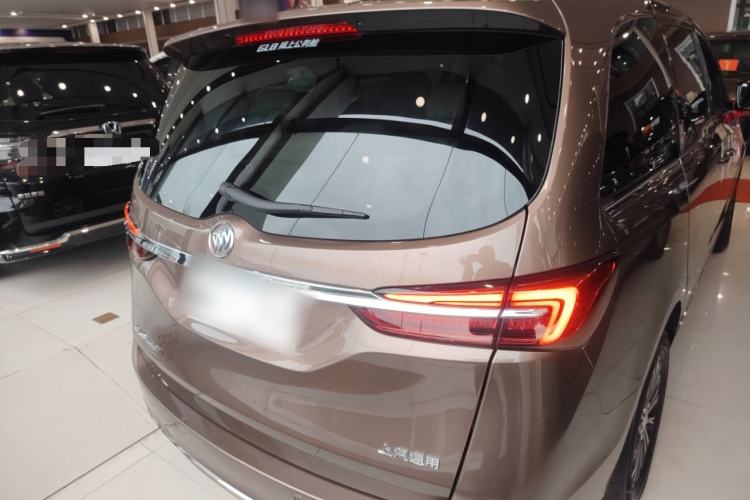 Used Buick GL8 2021 Land Cruiser Executive Class 652T Luxury Model