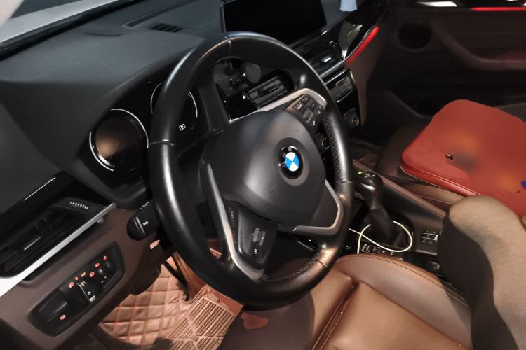 Used BMW X1 New Energy 2020 xDrive30Le Premium Edition Steering Wheel