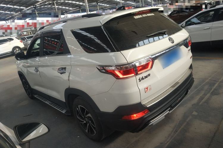 Used Dongfeng Fengon S560 2018 1.8L CVT Comfort Model 7 Seats
