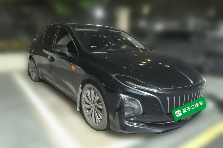 Used Hongqi E-QM5 2023 620km PLUS Front Right 45 Deg