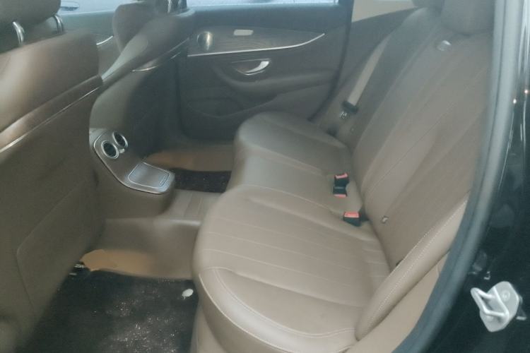 Used Mercedes-Benz E-Class 2023 Updated E 300 L Fashion Edition
