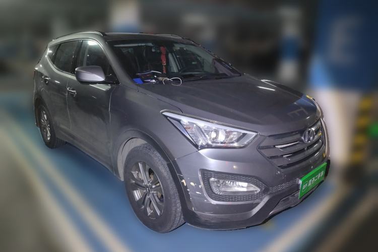 Used Hyundai Santa Fe 2013 2.4L Automatic 2WD Comfort Edition
