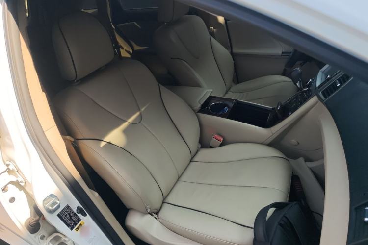 Used Toyota Venza 2013 2.7L Two-Wheel-Drive Luxury Edition