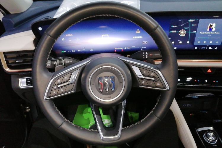 Used Buick Envision 2024 Encore Plus AWD Avenir
