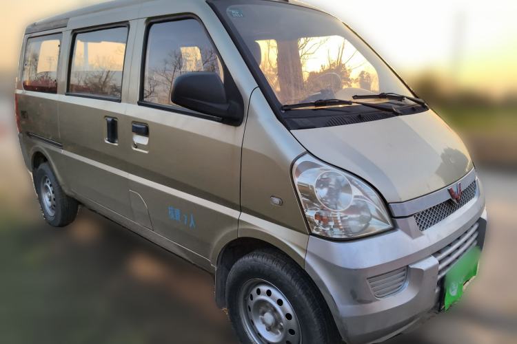 Used Wuling Rongguang 2011 1.2L Base Version