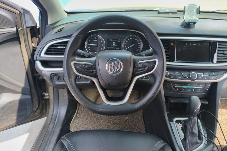 Used Buick GT 2015 18T Dual-Clutch Luxury Model
