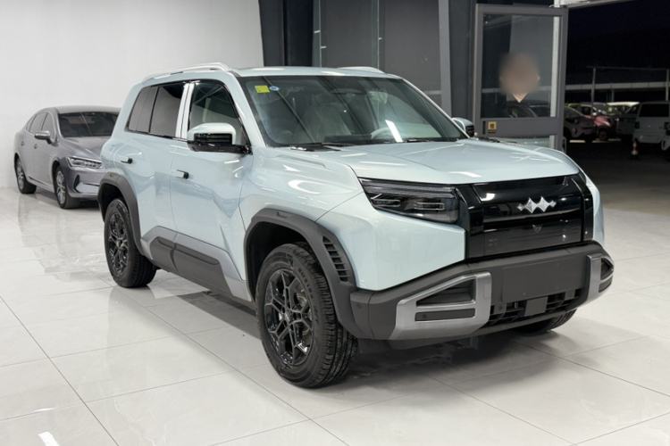 Used Formula Leopard Titanium 3 2025 501 km Range Rear-Wheel Drive Intelligent Driving Max Edition