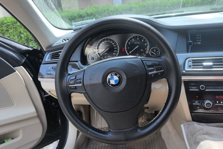Used BMW 7 Series 2009 730Li Leading Model Steering Wheel