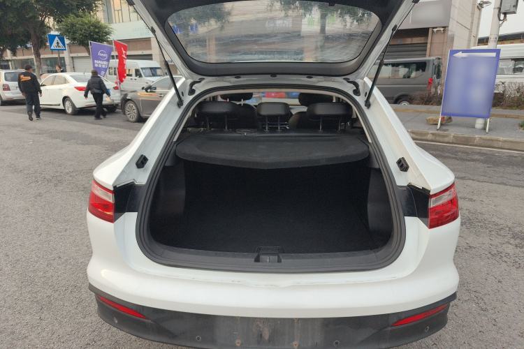 Used Baojun RC-6 2019 1.5T CVT Elite Version with 24-Hour Online Service