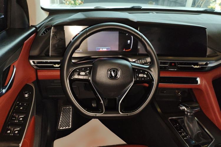 Used CHANGAN CS75 PLUS 2021 1.5T Automatic Luxury Version
