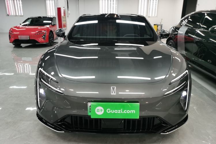 Used Avatr 06 2025 Max All-Electric Version