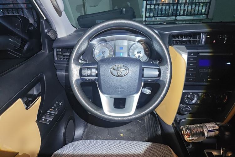 Used Toyota Fortuner 2016 2.7L Middle East Version Steering Wheel
