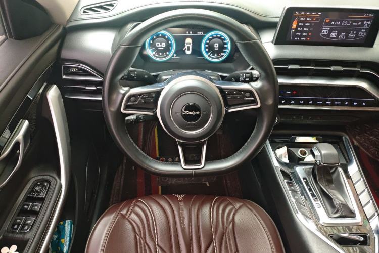 Used Zotye T500 2018 1.5T Automatic Smart Connected Prestige Model
