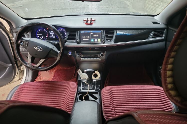 Used Hyundai Mistra 2017 1.8L Automatic Smart GLS China V Standard Center Console