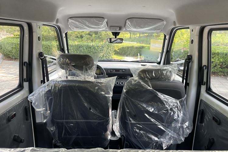 Used Wuling Zhiguang New Energy 2025 Standard Model