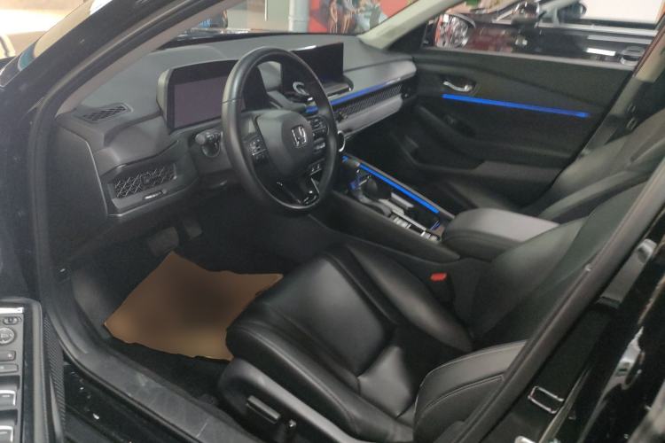 Used Honda Accord 2025 260TURBO Luxury Edition Driver Seat