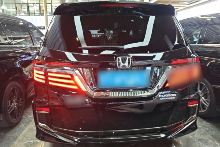 Used Honda Elysion 2019 2.0L Hybrid Luxury Edition
