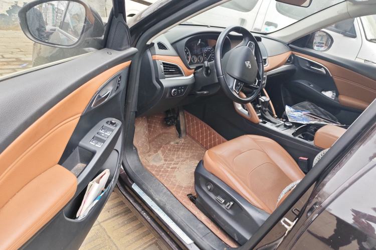 Used BORGWARD BX7 2016 28T Four-Wheel Drive Elite Edition 5 Seats
