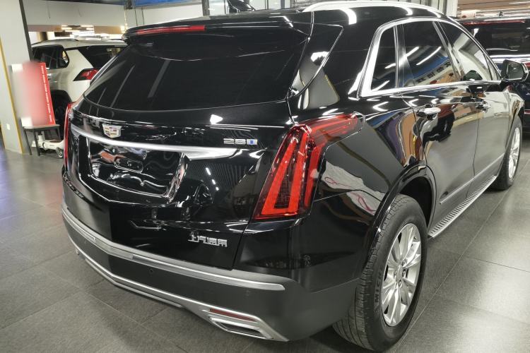 Used Cadillac XT5 2022 2.0T Two-Wheel Drive Luxury Version Rear Right 45 Deg