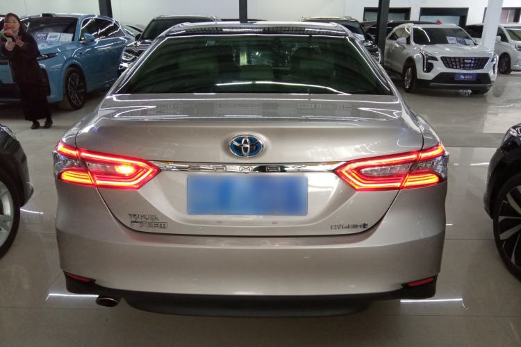 Used Toyota Camry 2018 Dual-Engine 2.5 HG Luxury Edition
