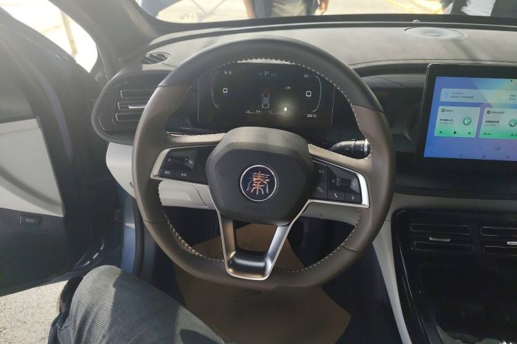 Used BYD Qin PLUS 2024 HONOR Edition DM-i 55KM Leading Model