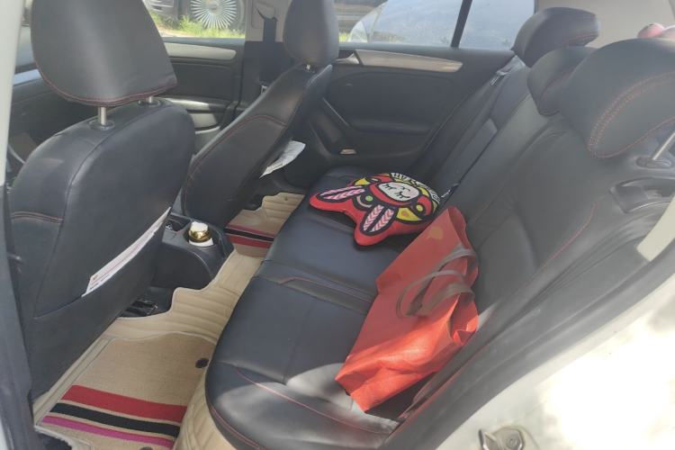 Used Volkswagen Golf 2012 1.6L Automatic Fashion Model