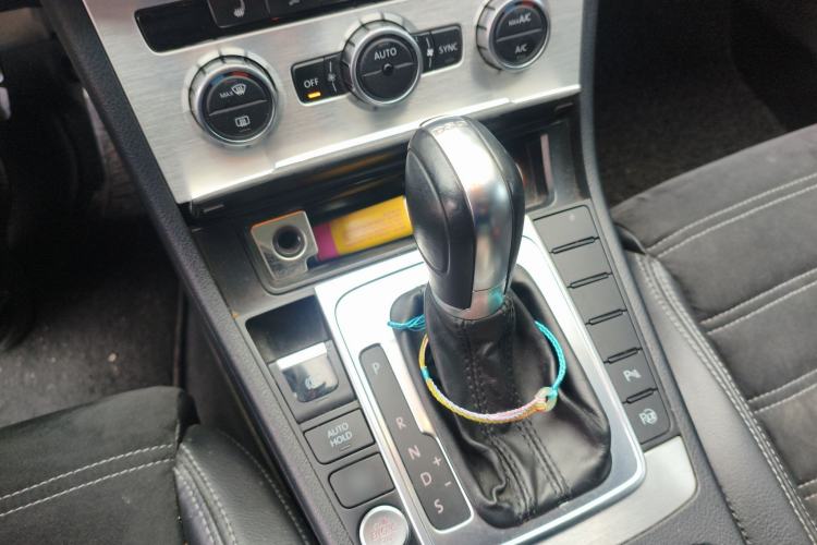 Used Volkswagen FAW-Volkswagen CC 2016 1.8TSI Luxury Model
