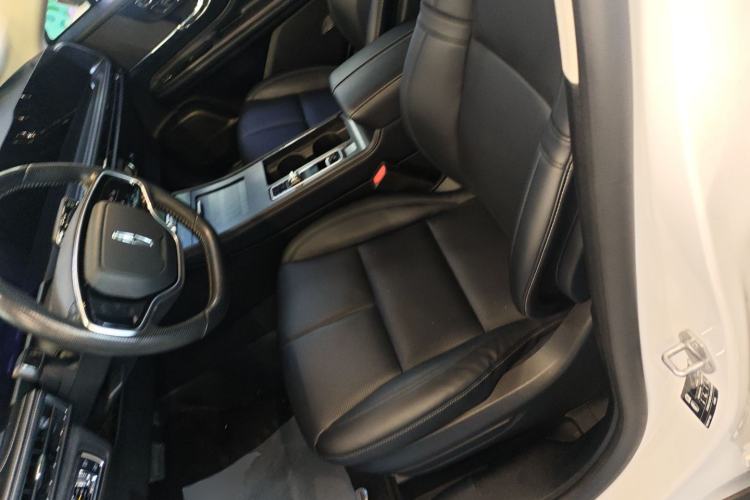 Used Lincoln Corsair 2023 2.0T Two-Wheel Drive Luxury Edition Left Front Seat