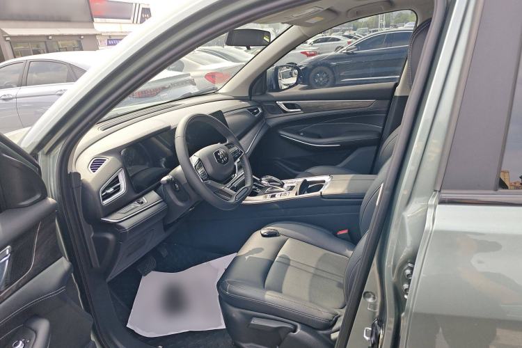 Used Landian E5 2023 1.5L DE-i 100KM Comfort Edition 7-Seater