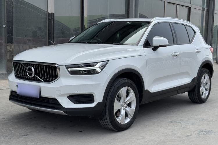 Used Volvo XC40 2021 T4 4x4 SmartDrive Fashion Edition